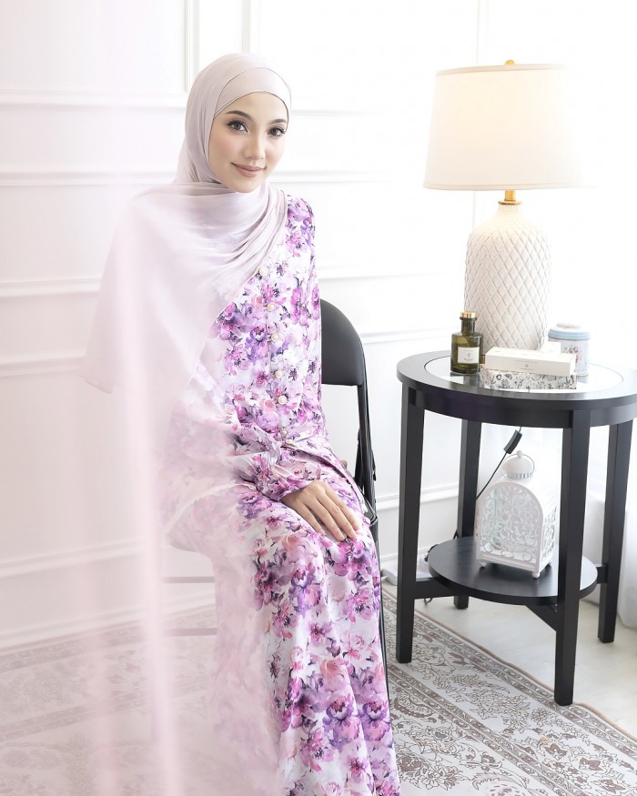 Bianca Kurung in Wild Orchid