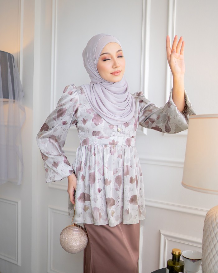 [Ltd. Ed] Thalia Peplum in Choc Mousse